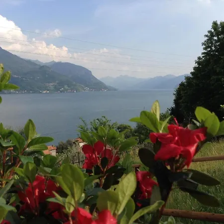 Mit Terrasse Und Tollem See- Und Bergblick San Siro (Lombardy)